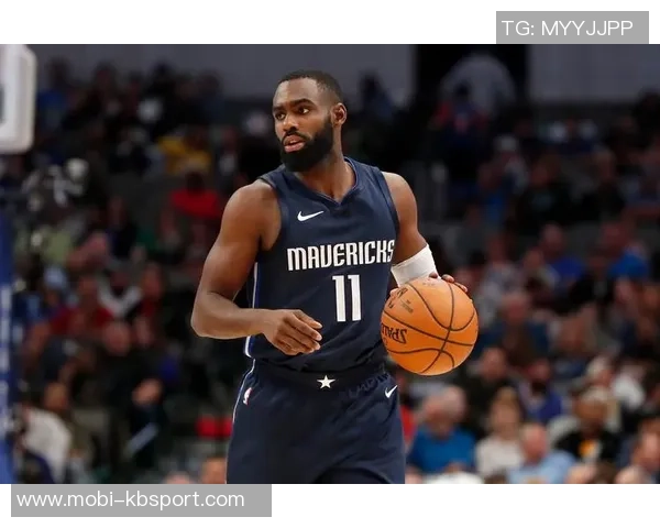 小哈达威神勇表现半场轰下17分其中次节独得12分三分球频频命中