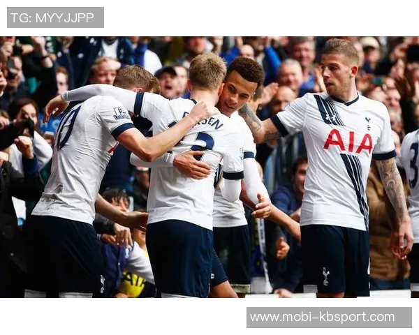 热刺与利兹联上半场战成平局特尔与奥卡福各有建树