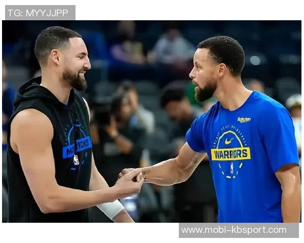 霍里:库里未来仅剩两三年勇士愿意为他送走追梦与巴特勒 霍里:库里未来仅剩两三年勇士愿意为他送走追梦与巴特勒